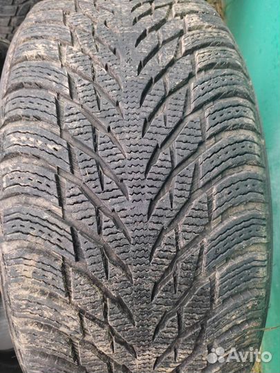 Nokian Tyres Hakkapeliitta R3 245/45 R18 100T