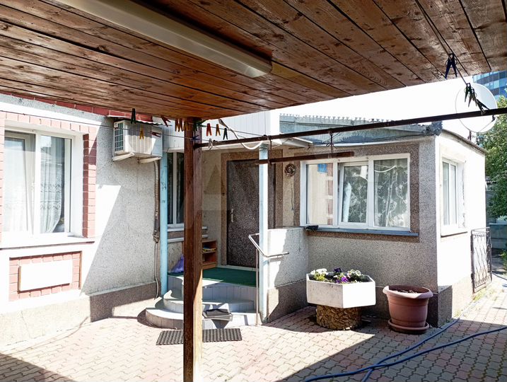 Дом 76,5 м² на участке 4 сот.