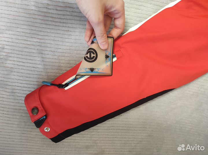 Горнолыжный костюм женский 46/М размер