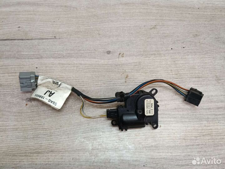 Моторчик заслонки отопителя ford focus 1
