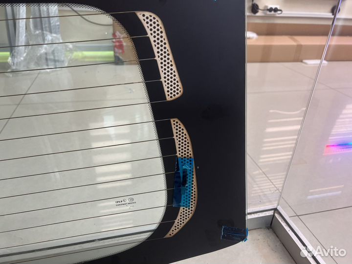 Стекло заднее Zotye Coupe