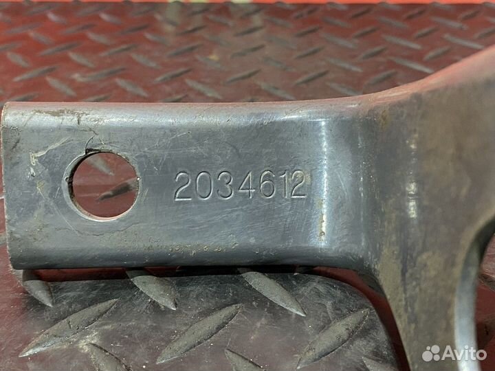 Кронштейн дозатора реагентов Scania 5-series