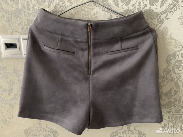 Шорты с бархатистой фактурой Love republic