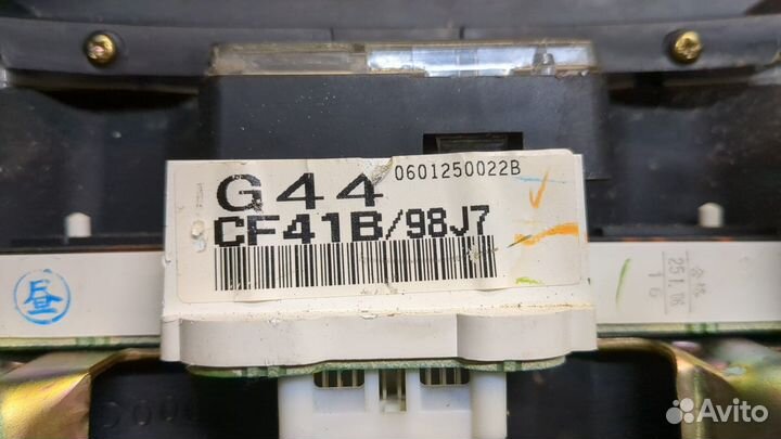 Щиток приборов Nissan 350Z, 2006