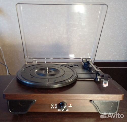 Проигрыватель виниловых пластинок HY-TT03