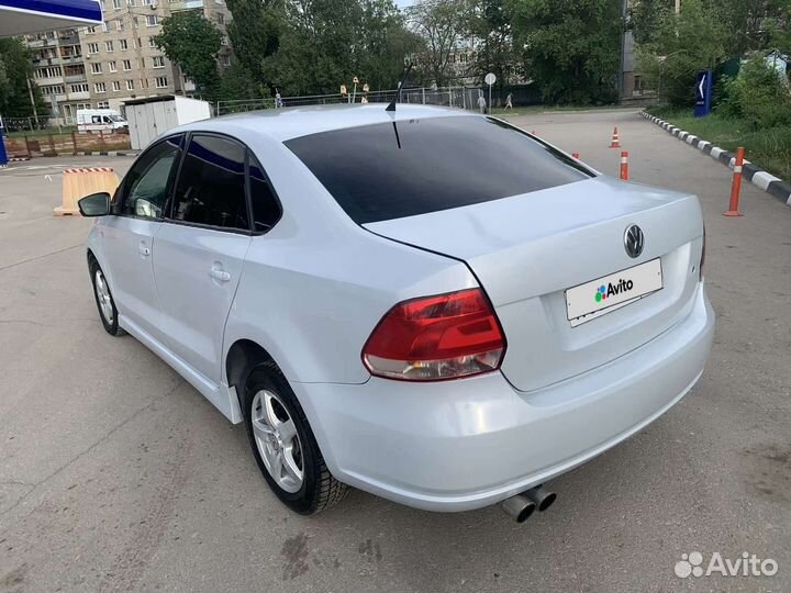 Volkswagen Polo 1.6 AT, 2014, 140 000 км