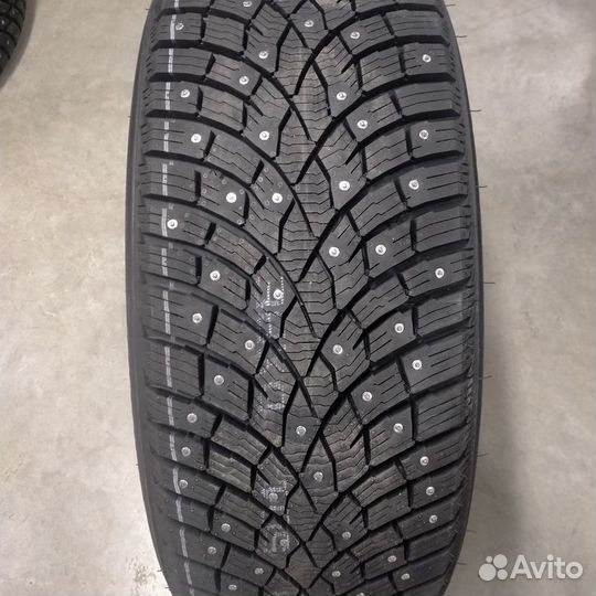 Triangle IcelynX TI501 215/55 R17 98T