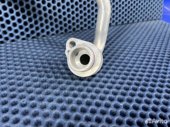 Трубка кондиционера для VW Touareg NF2 2010-2018