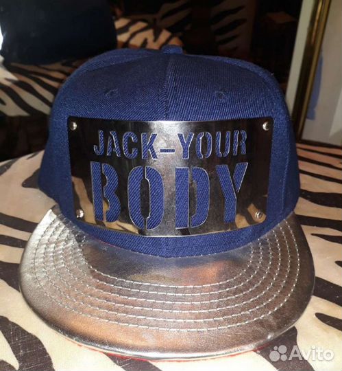 Бейсболка snapback