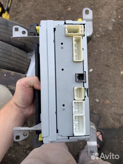 Магнитола toyota rav4