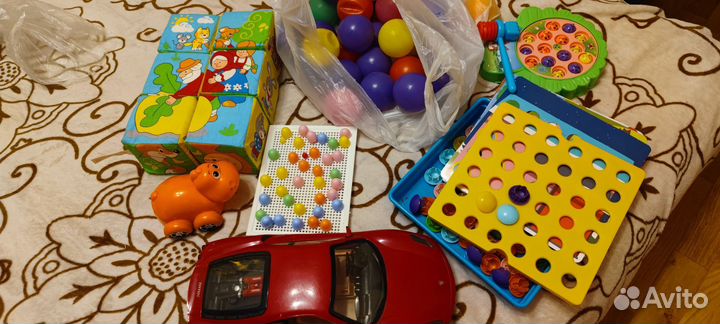 Набор игрушек для ребенка
