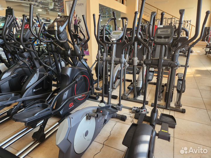 Баттерфляй- задние дельты Iron King IK 317