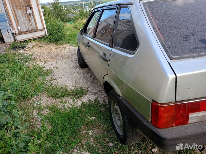 ВАЗ 2109 1.5 МТ, 2003, битый, 150 000 км