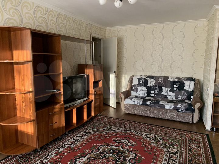 2-к. квартира, 43 м², 1/5 эт.