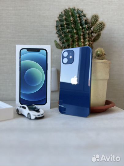 iPhone 12, 64 ГБ