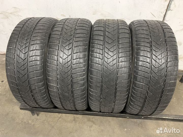 Pirelli Winter Sottozero 3 225/50 R17 98H