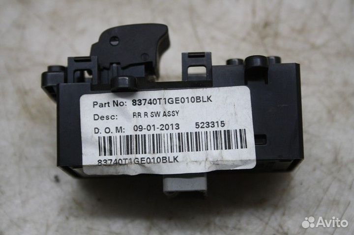 Кнопка стеклоподъемника honda CR-V IV 2011-2018