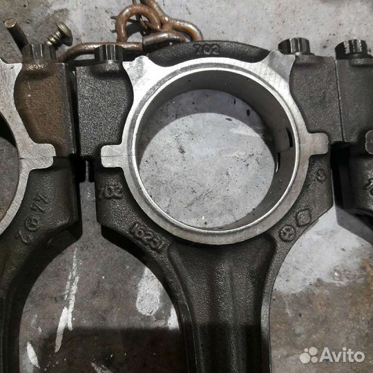 Шатун mercedes