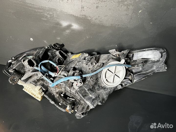 Фара правая infiniti g37 g25