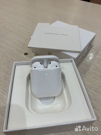 Airpods 2
