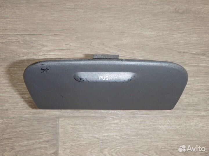 Пепельница volvo C70 97-02