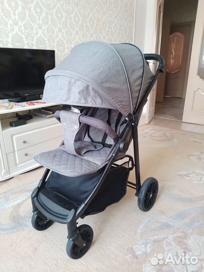 Продам детскую прогулочную коляску costa Jenny