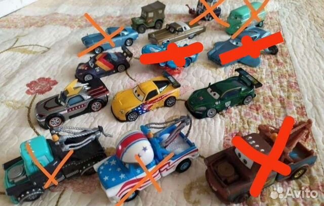 Машинки из мультфильма Тачки