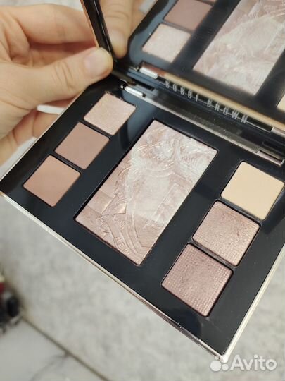 Палитра теней Bobbi Brown Cool Glow