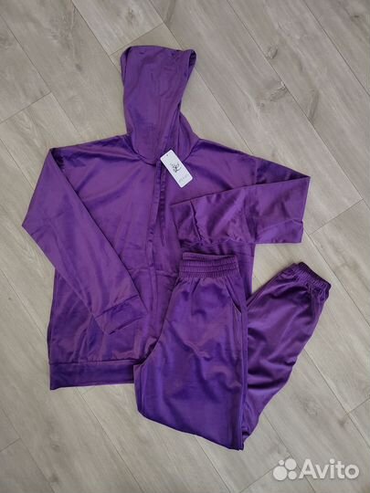 Велюровый спортивный костюм женский 44