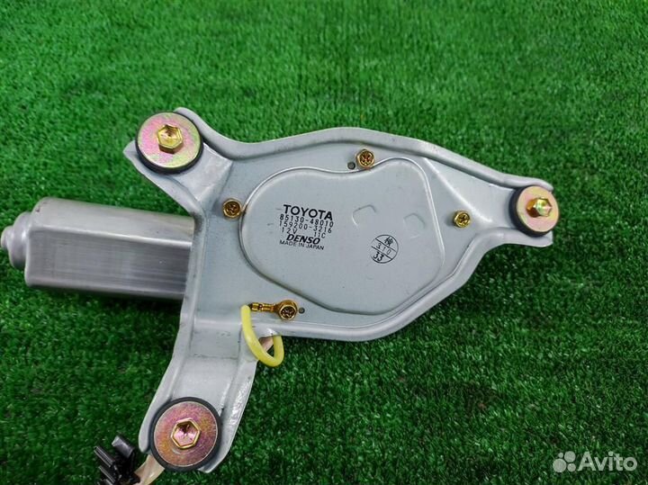 Мотор стеклоочистителя задний Lexus RX300 (MCU15)