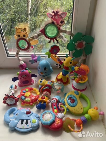 Развивающие игрушки пакетом
