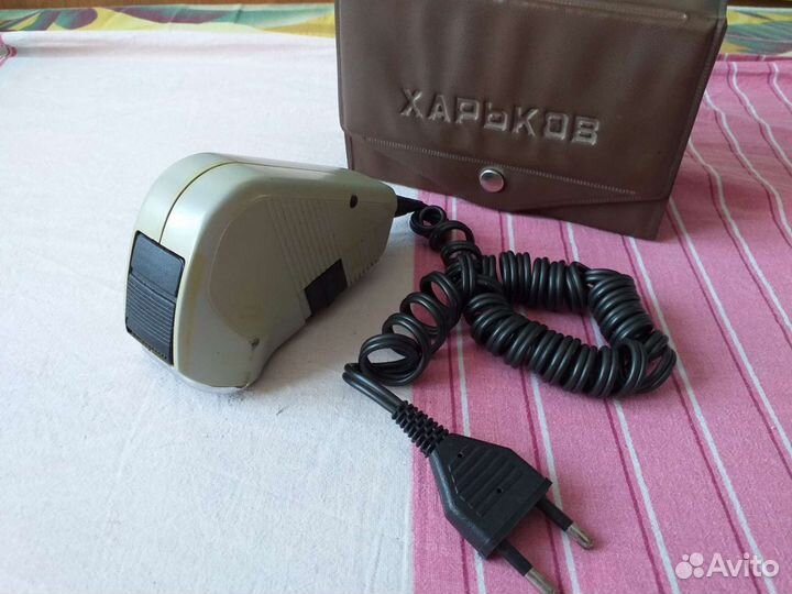 Машинка для бритья Ретро