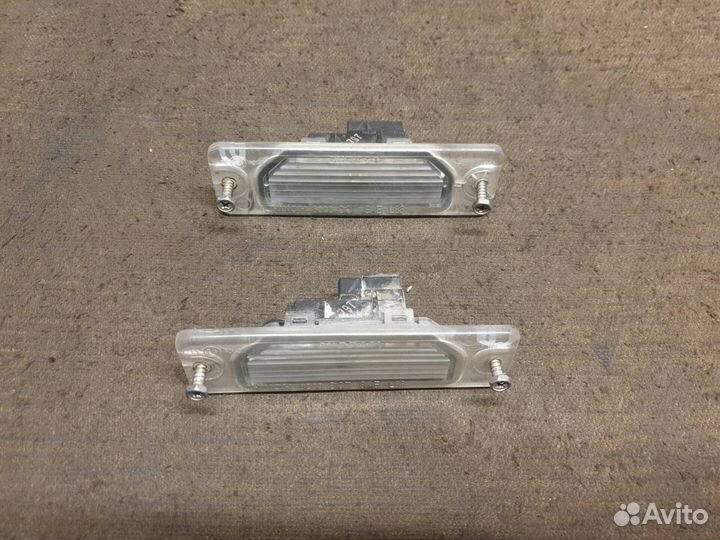 Подсветка номера infiniti FX35 fx45 s50