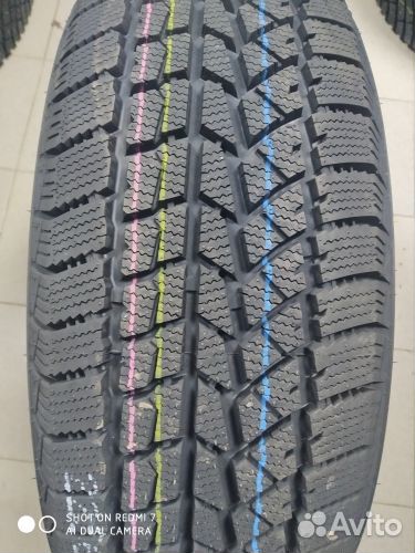 DoubleStar DW02 215/60 R17