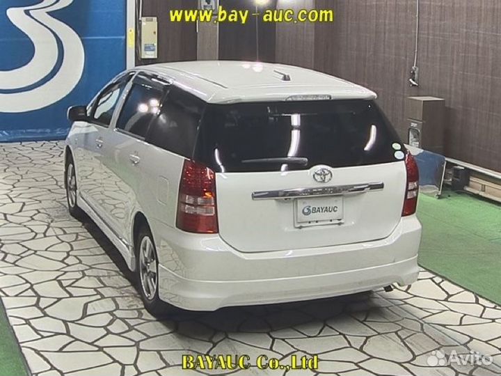 Моторчик заднего дворника Toyota Wish ZNE10 1ZZ-FE