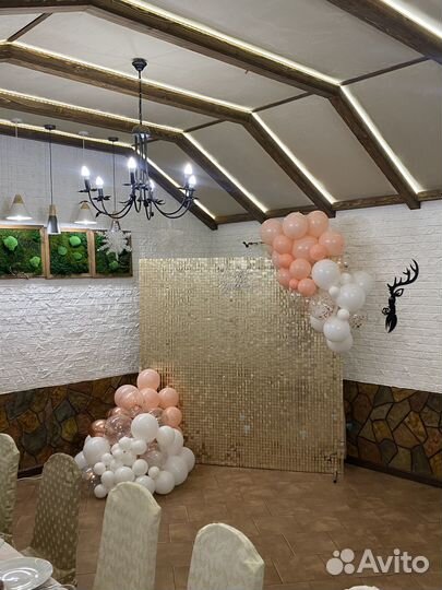 Фотозона,красная дорожка