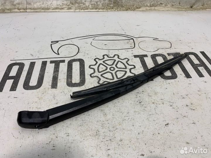 Поводок стеклоочистителей задний Mazda 6 GH LF