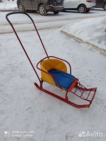 Продам санки