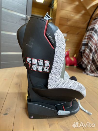 Детское автокресло