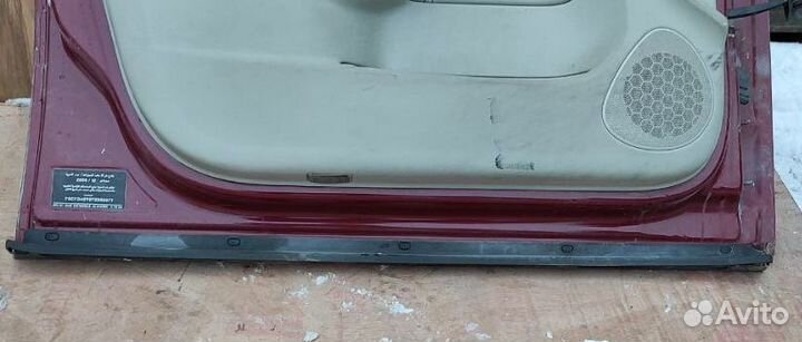 Дверь передняя левая Cadillac BLS