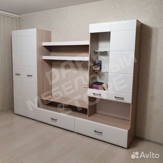 Гостиная 2,8