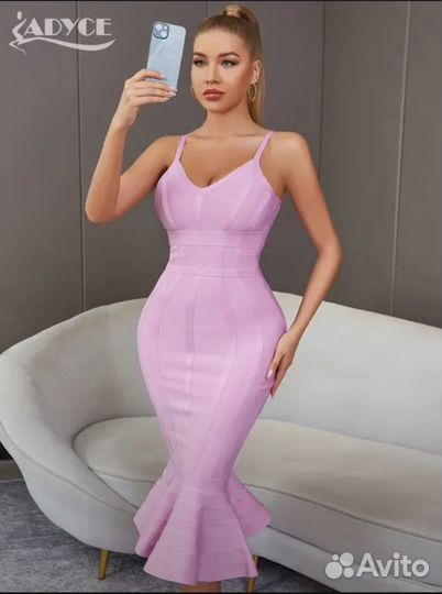 Бандажное платье 42