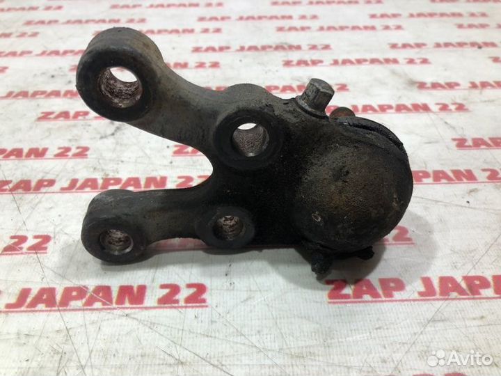 Шаровая опора передняя правая Mitsubishi