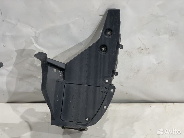 Задняя часть подкрылка MazdaCX-5 KE