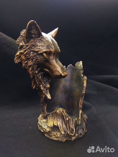 Подставка для винных бутылок 