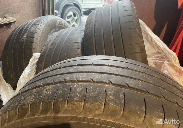 Yokohama Advan Sport V103S 235/55 R17