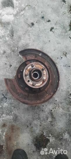 Задний правый кулак рэндж ровер спорт