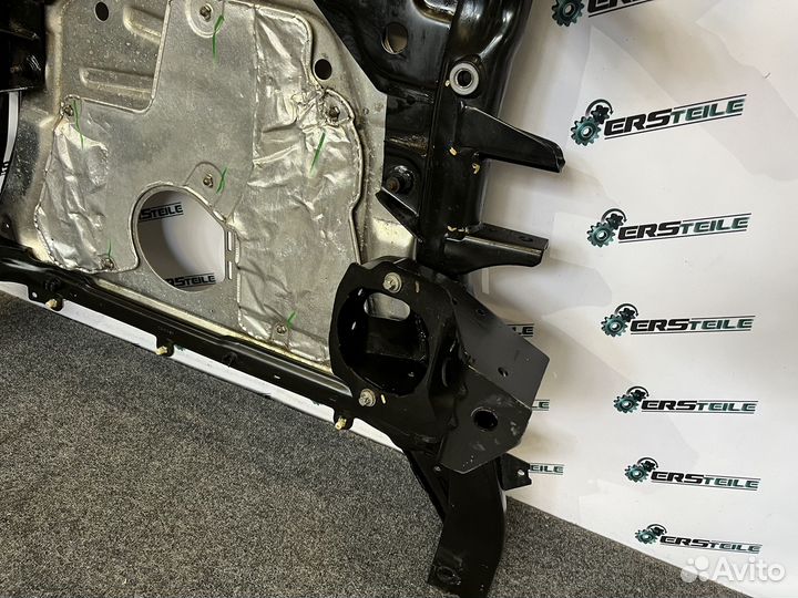 Подрамник передний в сборе BMW X5 F15 X6 F16 2018