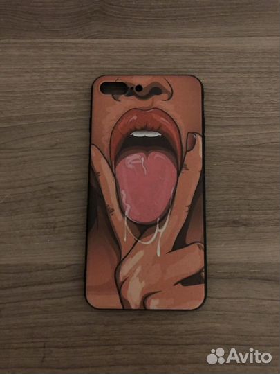 Чехлы iPhone 8 plus (новые смотри фото)