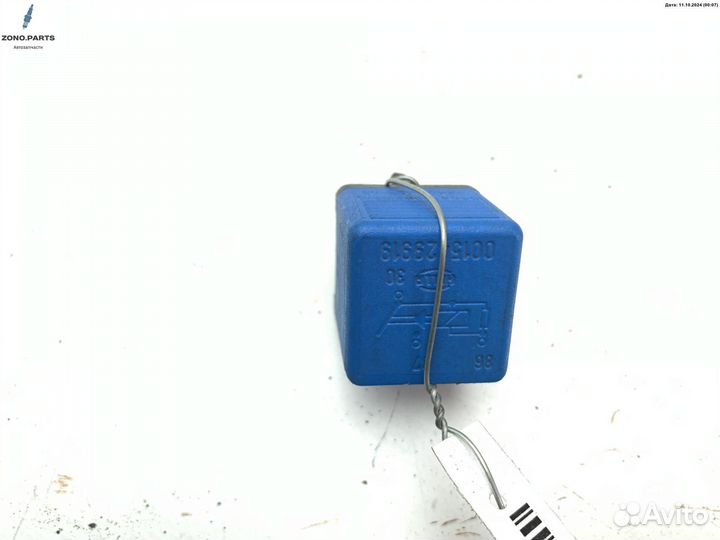 Реле (прочие) 0015429919 на Mercedes W202 (C)